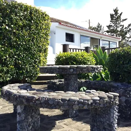 Casa Da Pedreira *