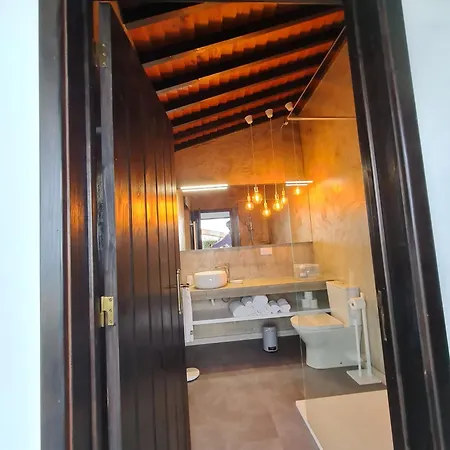 Casa Da Pedreira * Mosteiros (Azores)
