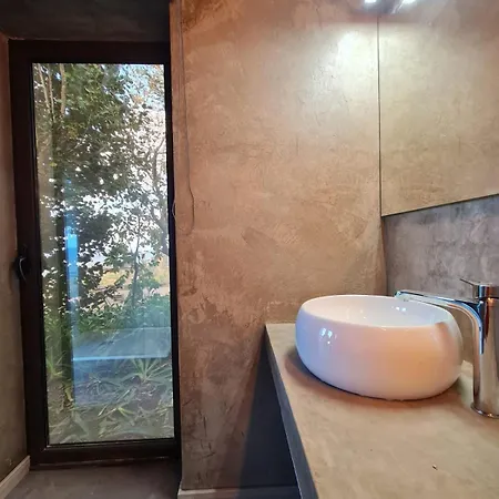 Casa Da Pedreira * موستيروس